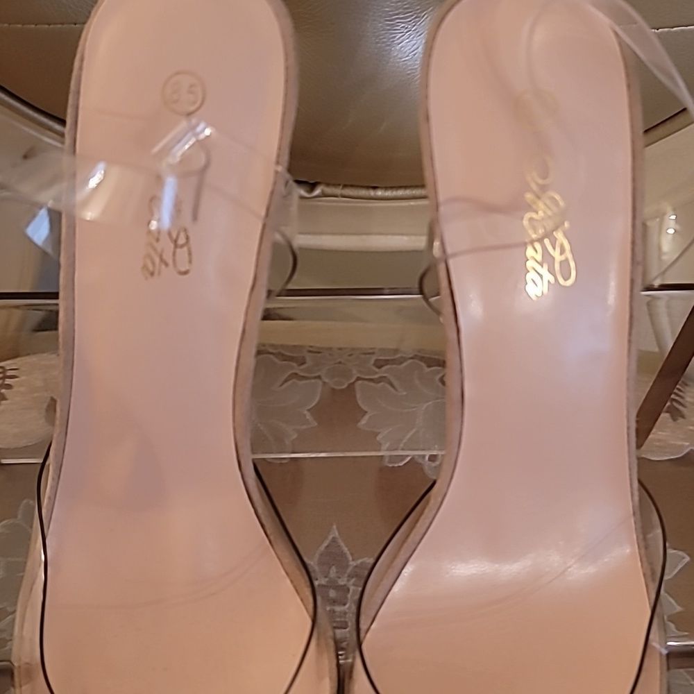 Beautiful Rhinestone Pointed Toe Slingbacks - Picture 8 of 16